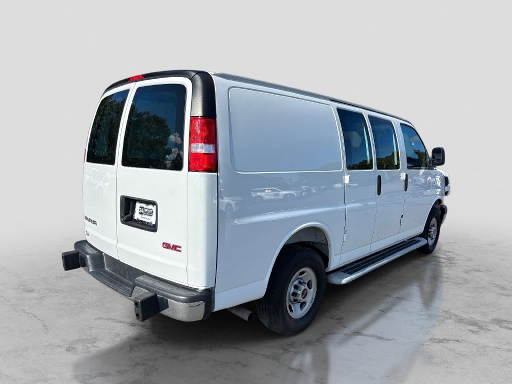 Used 2025 White GMC Work Van image 5