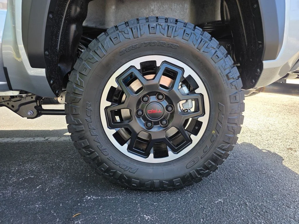 2026 Toyota Tacoma TRD Off Road - Photo 19