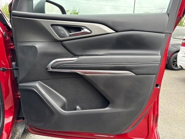 Used 2025 Radiant Red Tintcoat Chevrolet AWD LT image 11