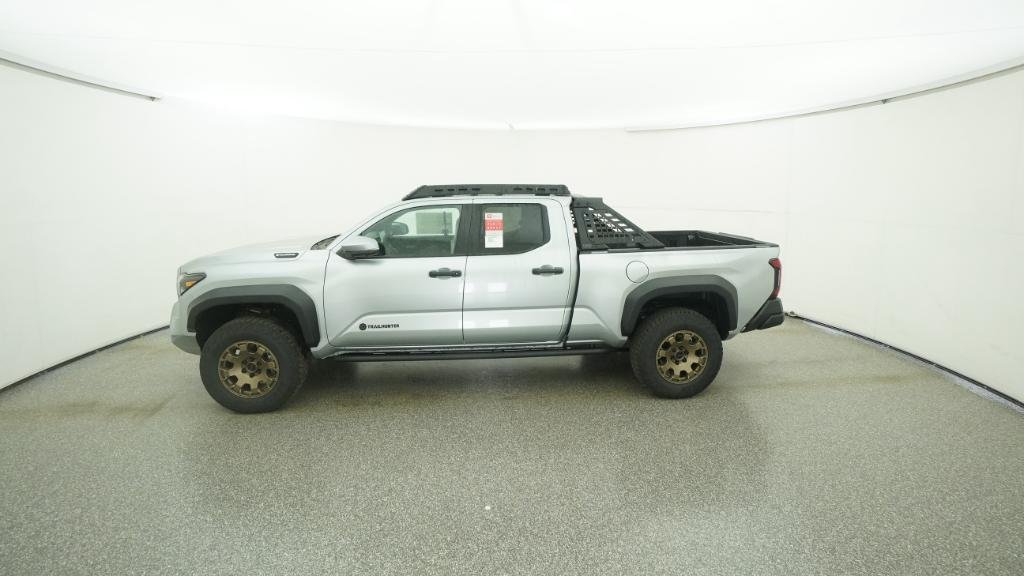 New 2025 Celestial Silver M Toyota Trailhunter image 66