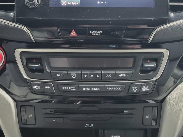 Used 2020 Silver Honda AWD Touring 7 Passenger image 22
