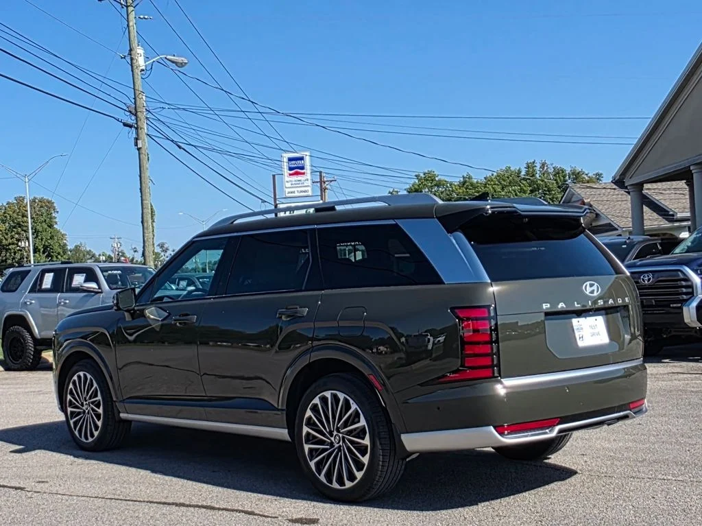 New 2026 Titan Charcoal Pearl Hyundai Calligraphy image 6