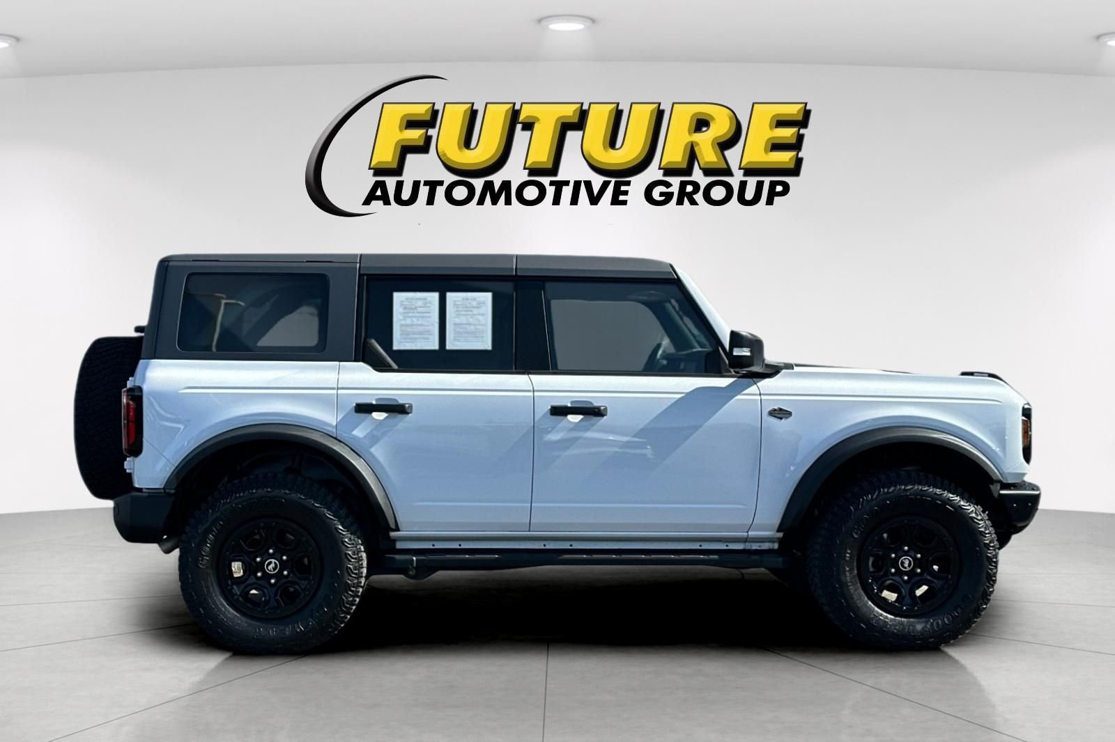 Used 2024 White Ford Wildtrak image 2
