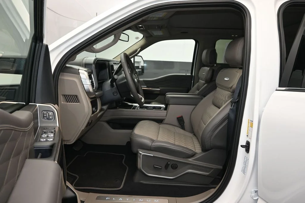 New 2026 Star White Metallic Tri-Coat Ford F-350® Platinum® image 12
