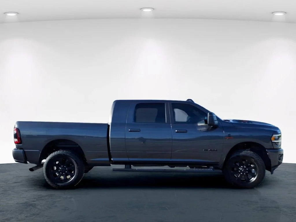 Used 2023 Gray Ram Laramie image 7