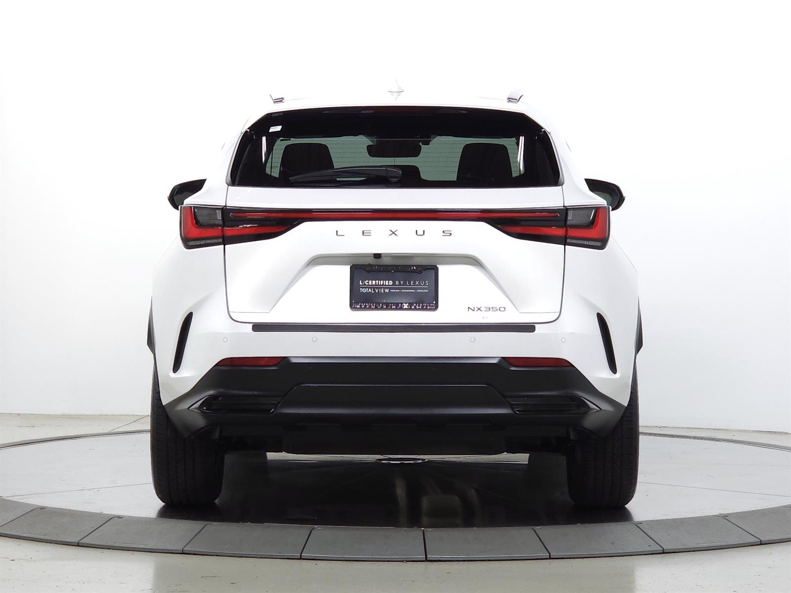 Certified Used 2025 White Lexus  image 7