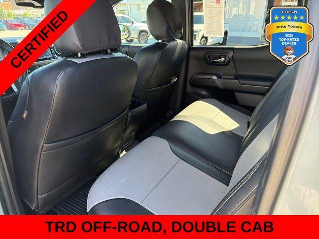 Certified Used 2022 LUNAR ROCK Toyota  image 15