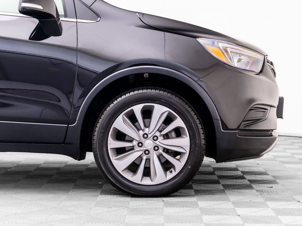 Used 2019 Ebony Twilight Metallic Buick Preferred image 30