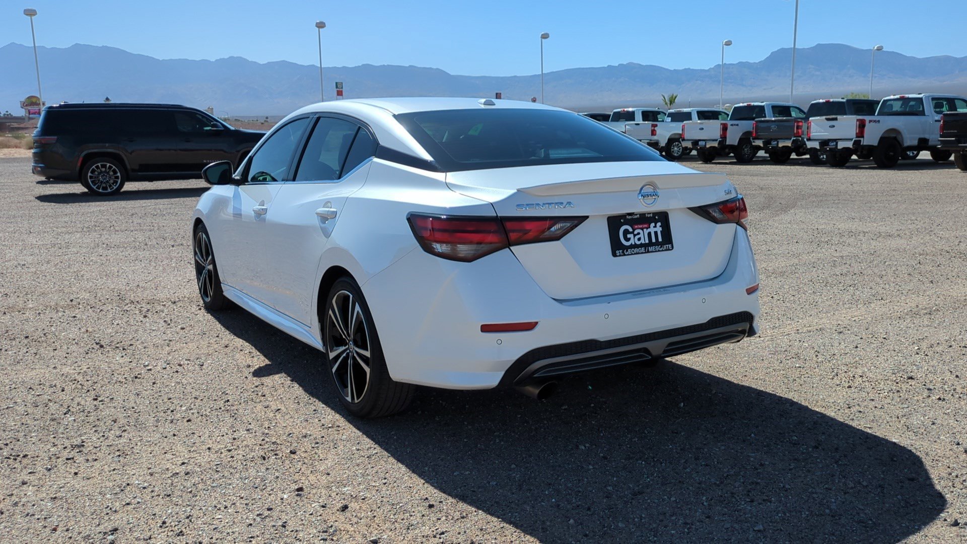 Used 2021 Aspen White Tricoat Nissan SR image 5