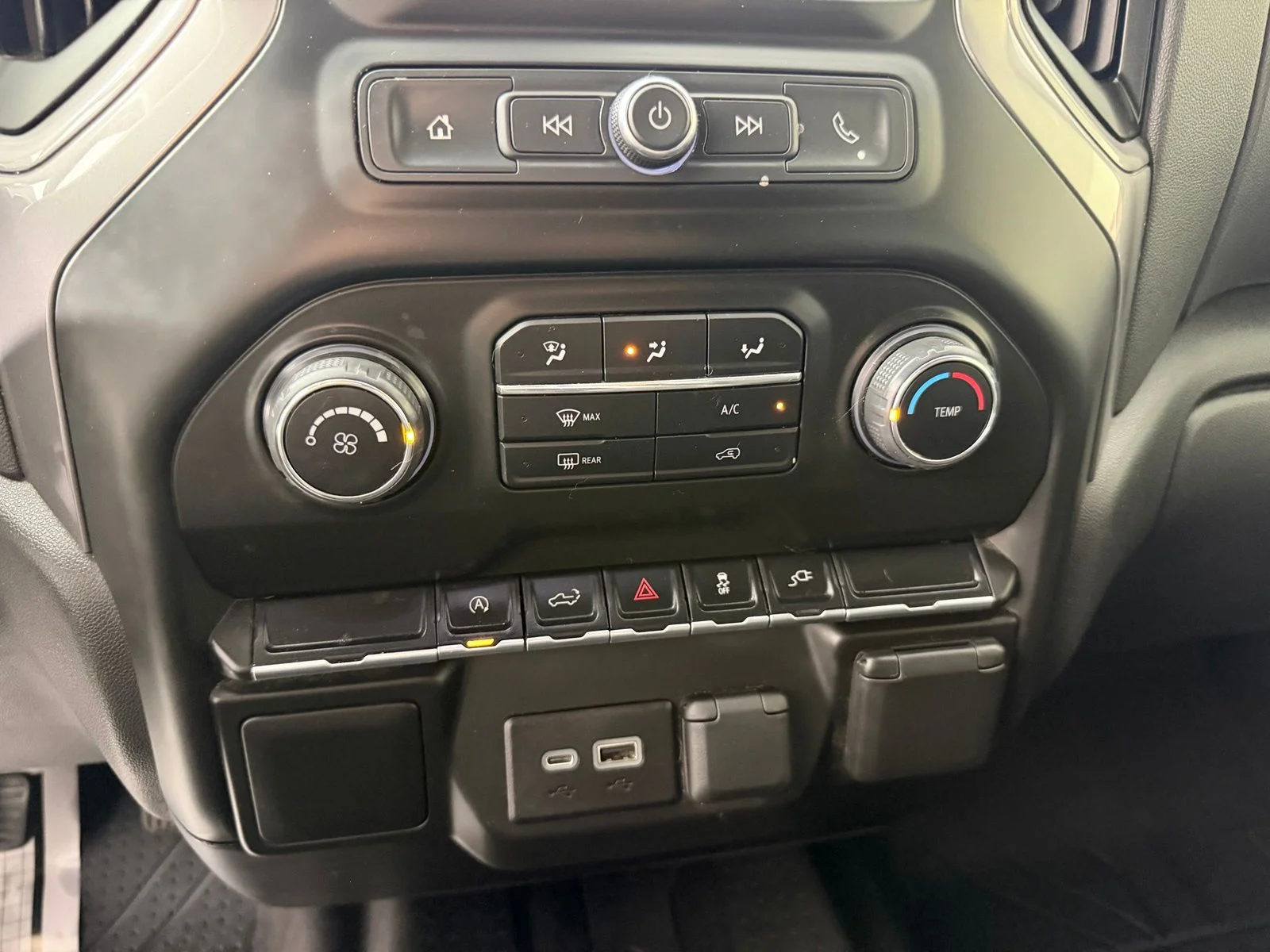 Used 2021 Black Chevrolet Custom image 20