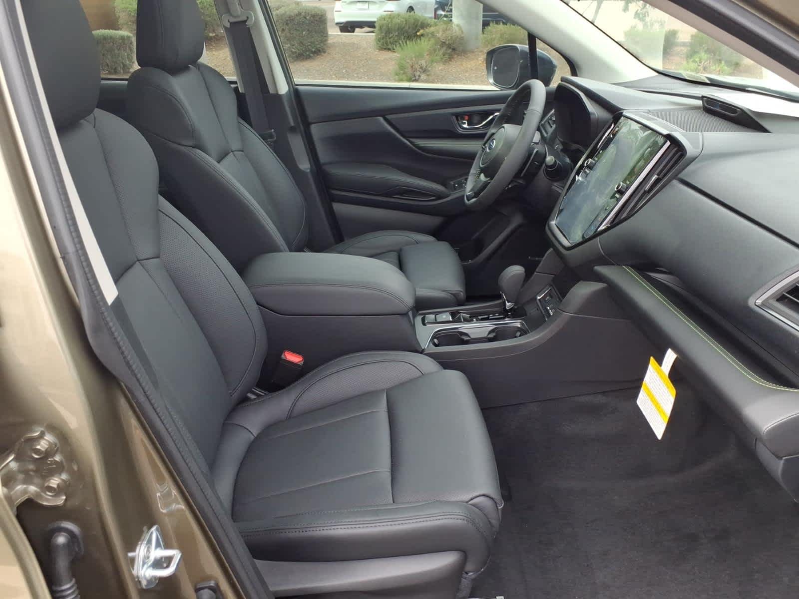 New 2026 AUTUMN GREEN METALLIC Subaru Onyx Edition Touring 7-Passenger image 17