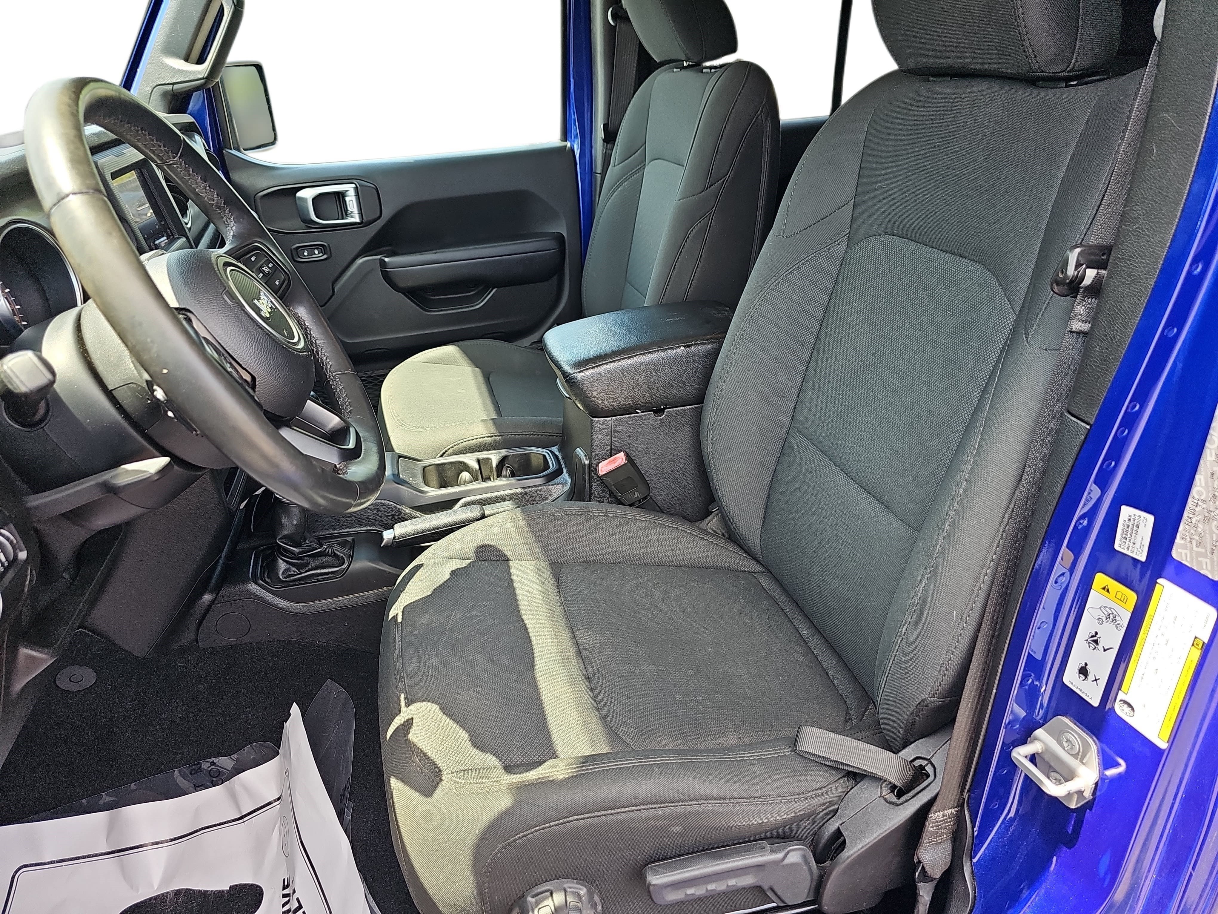 Used 2019 Ocean Blue Metallic Clearcoat Jeep Sport S image 11