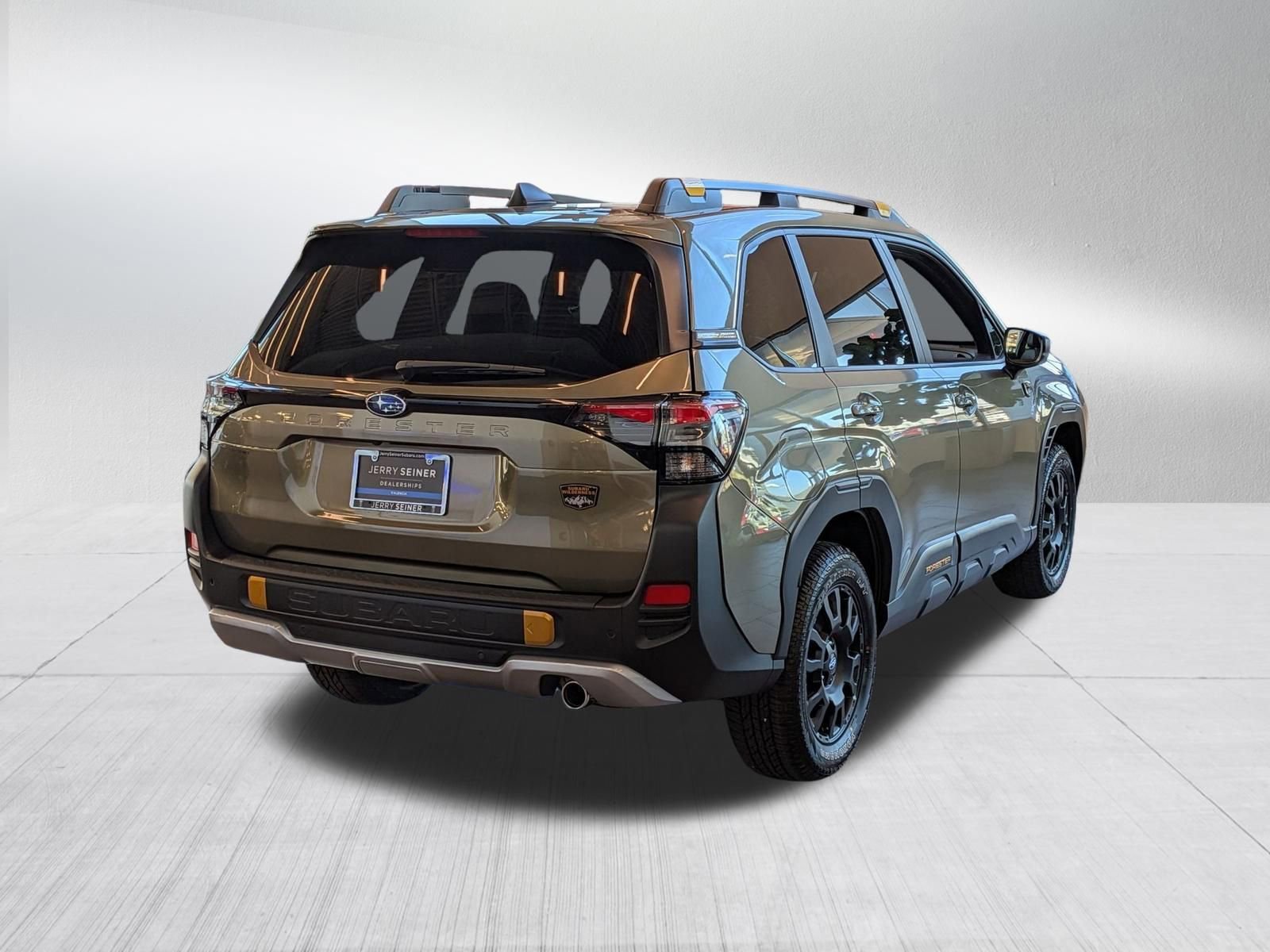 New 2026 AUTUMN GREEN METALLIC Subaru Wilderness image 8