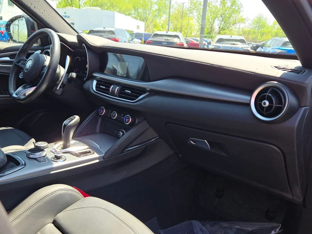 2024 Alfa Romeo Stelvio Veloce - Photo 7