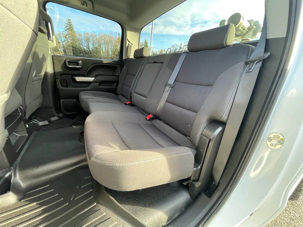 2018 Chevrolet Silverado 3500HD LT - Photo 31