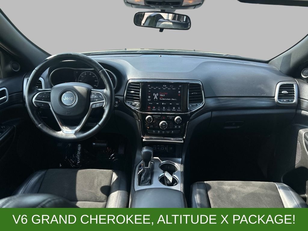 Used 2021 Black Jeep Laredo X image 20