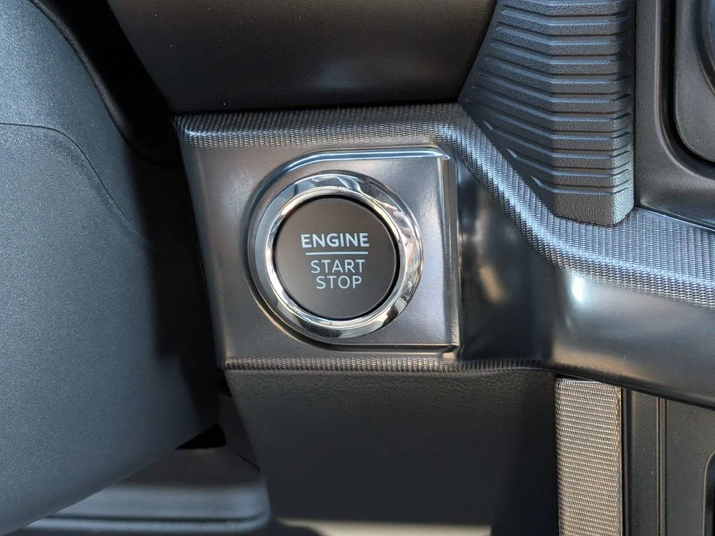 New 2026 Star White Metallic Tri-Coat Ford Platinum® image 27