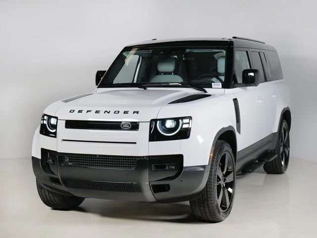 2026 Land Rover Defender 130 S P300's photo