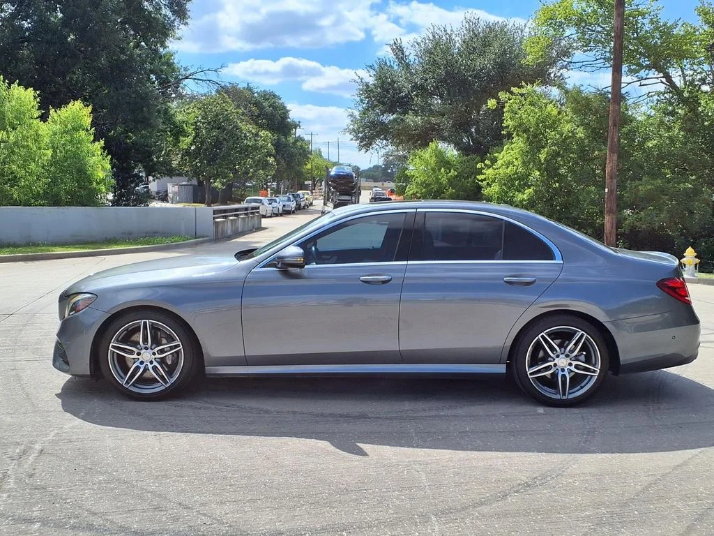 Used 2017 Gray Mercedes-Benz E 300 image 6