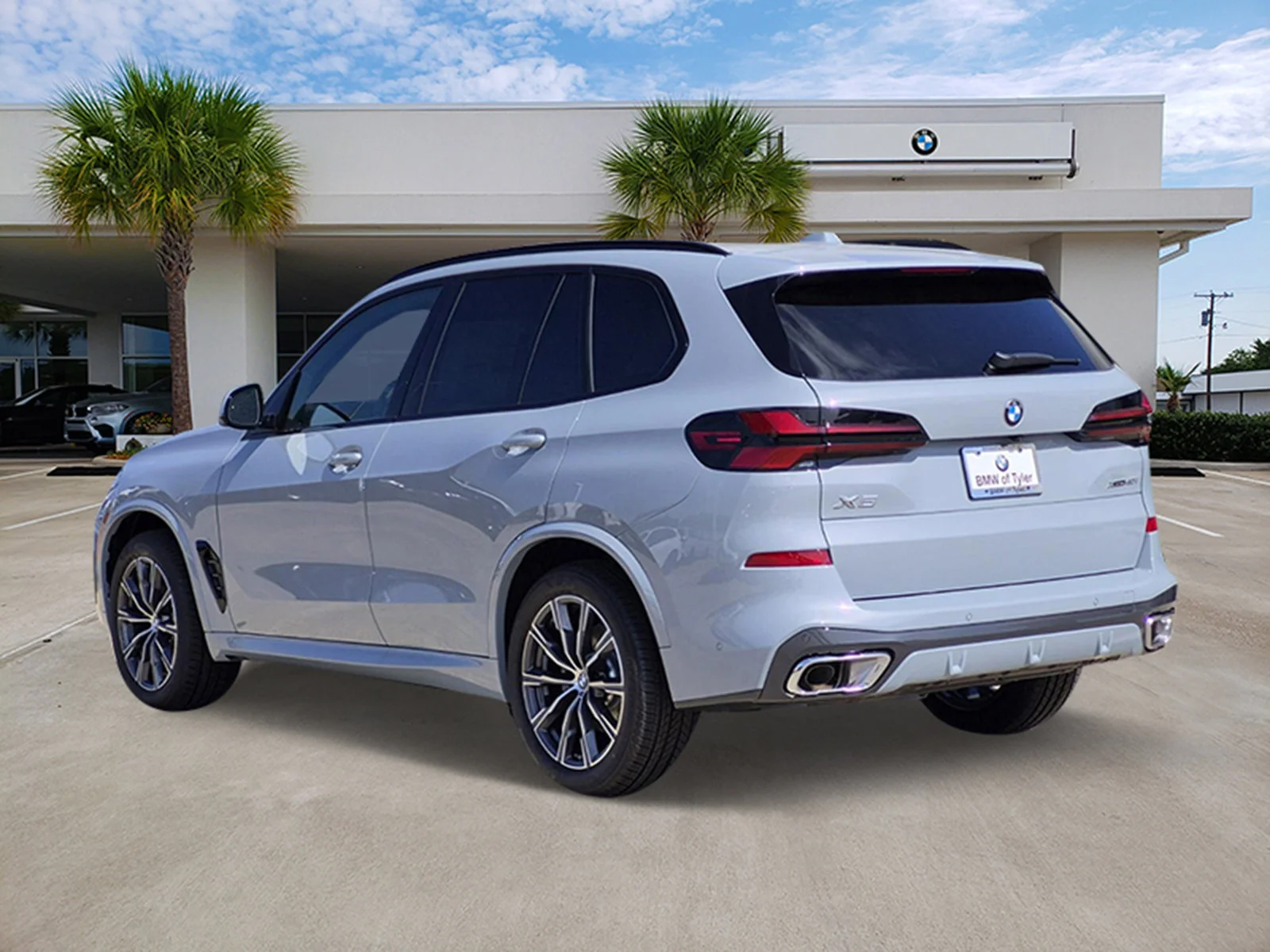 New 2026 Brooklyn Grey Metallic BMW xDrive40i image 4