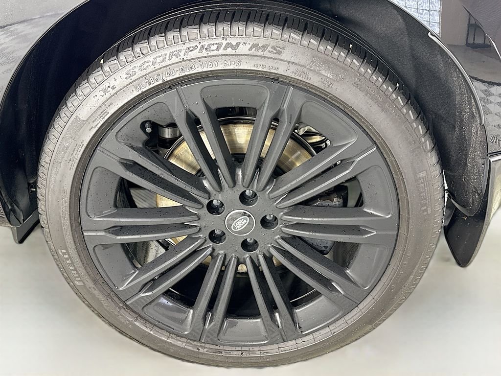 Certified Used 2025 Black Land Rover Autobiography image 34