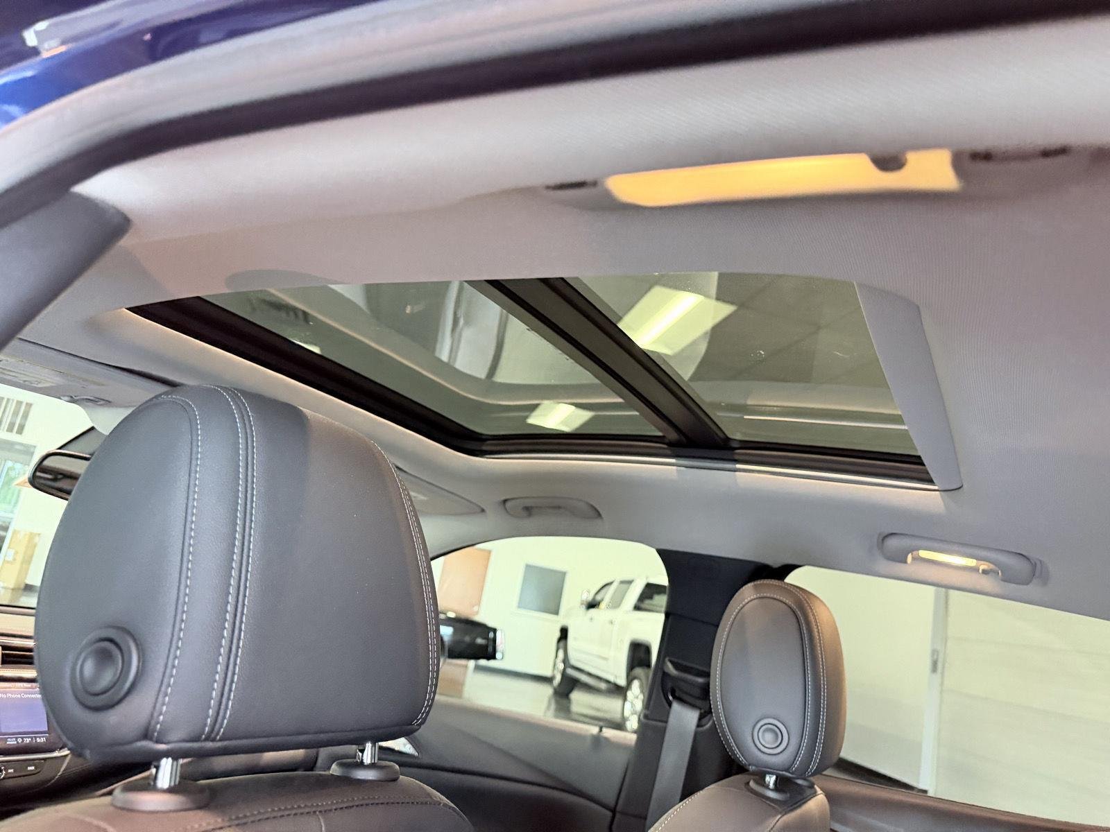 Used 2023 Sapphire Metallic Buick Essence image 24