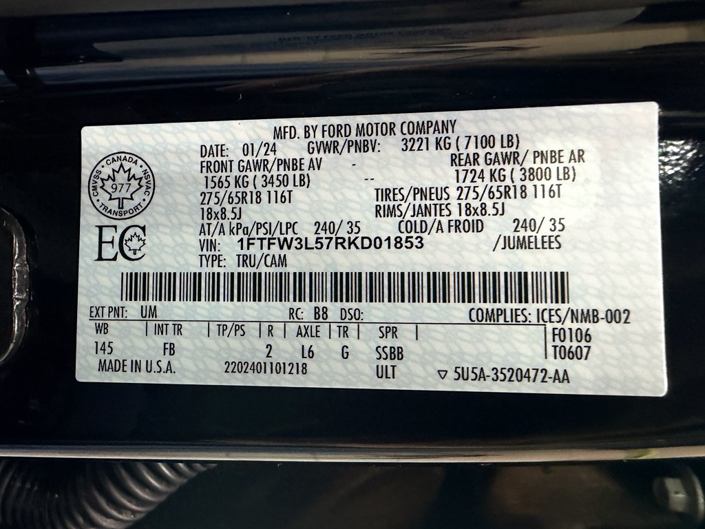 Used 2024 Agate Black Metallic Ford XLT image 31