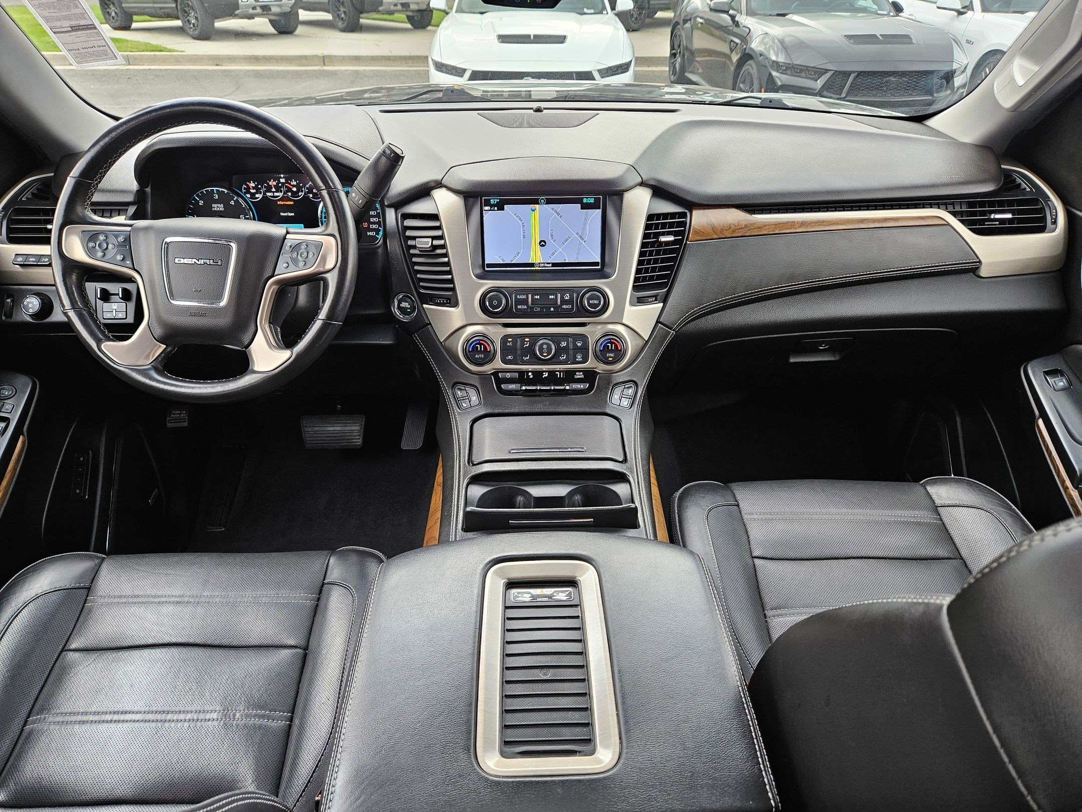 Used 2020 Onyx Black GMC Denali image 29
