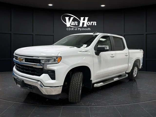Used 2023 Summit White Chevrolet LT image 7