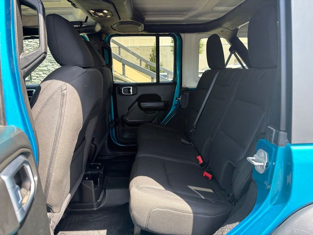 Used 2020 Teal Jeep Unlimited Sport S image 13