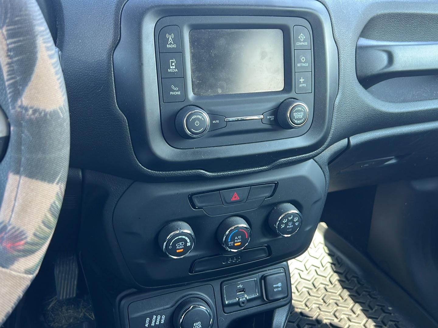 Used 2018 Alpine White Jeep Sport image 12