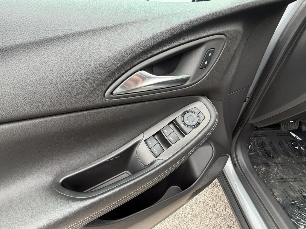 Used 2025 Gray Buick Preferred image 11
