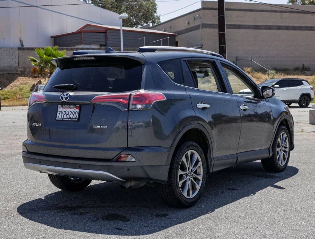 Used 2017 Gray Toyota Limited image 3