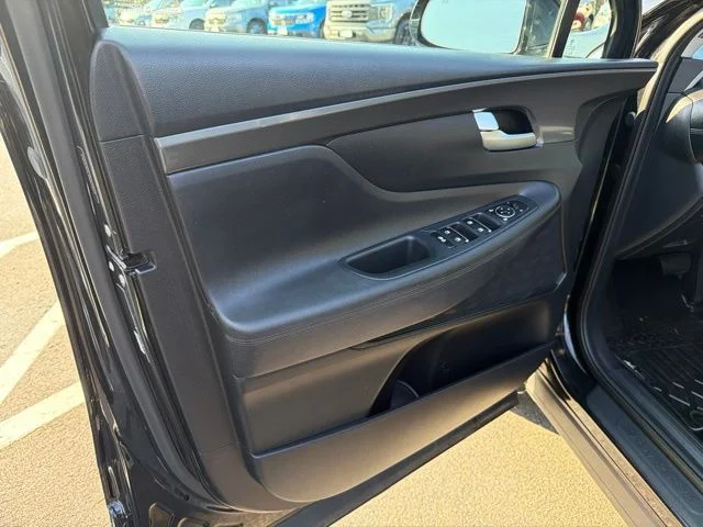 Used 2021 Twilight Black Hyundai SEL image 17