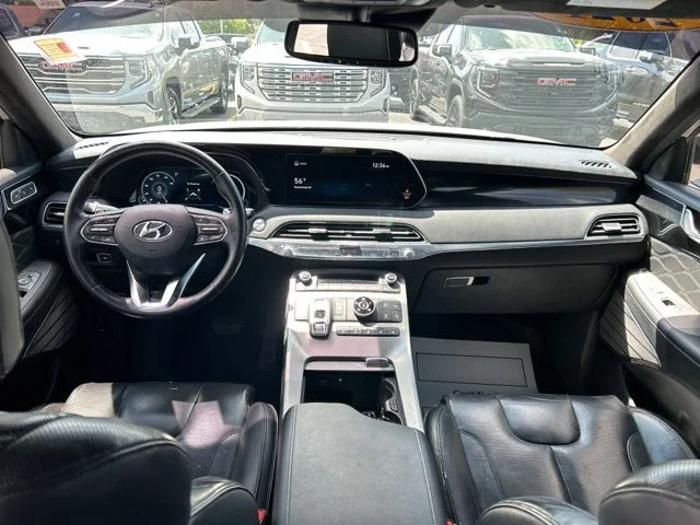 Used 2021 Silver Hyundai Calligraphy image 24
