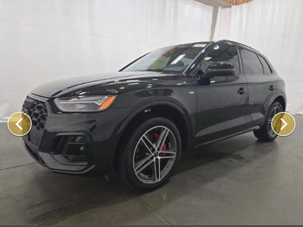 Used 2024  Audi  image 1