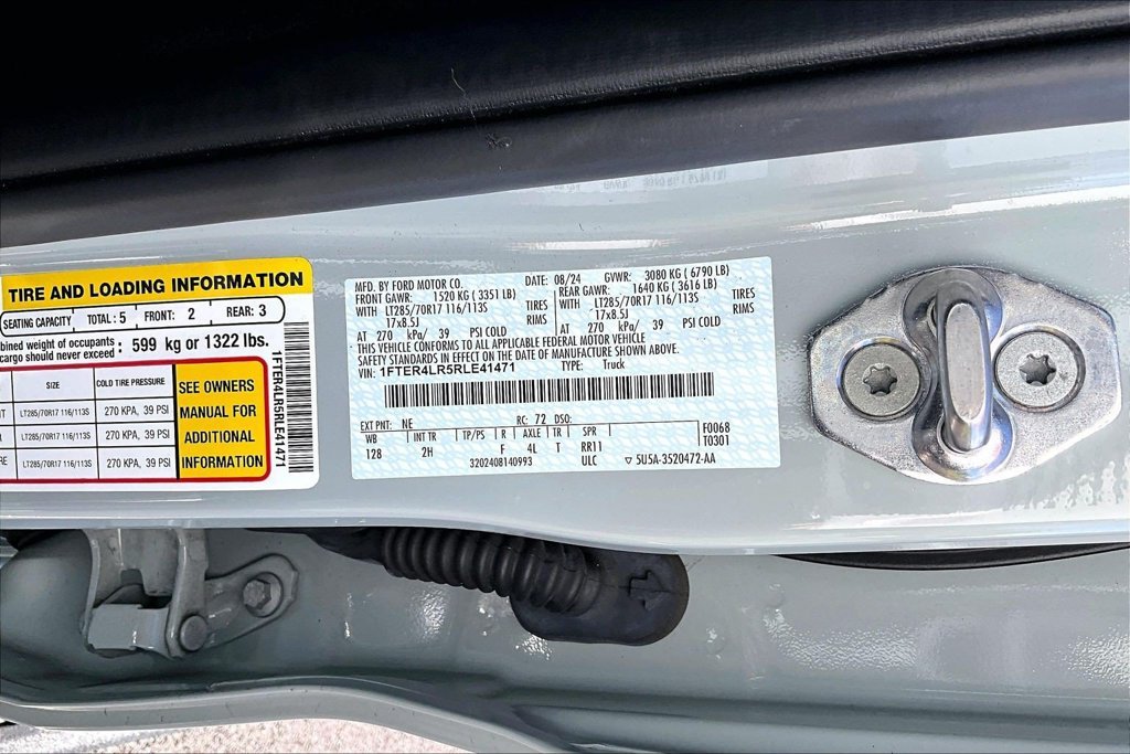Used 2024 Gray Ford Raptor image 36