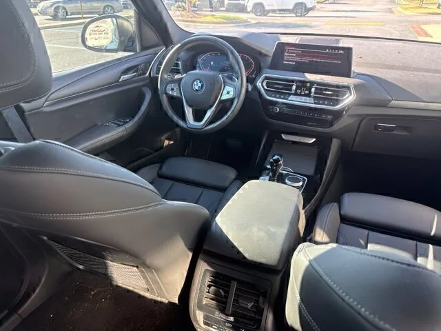 Used 2024 Gray BMW sDrive30i image 24