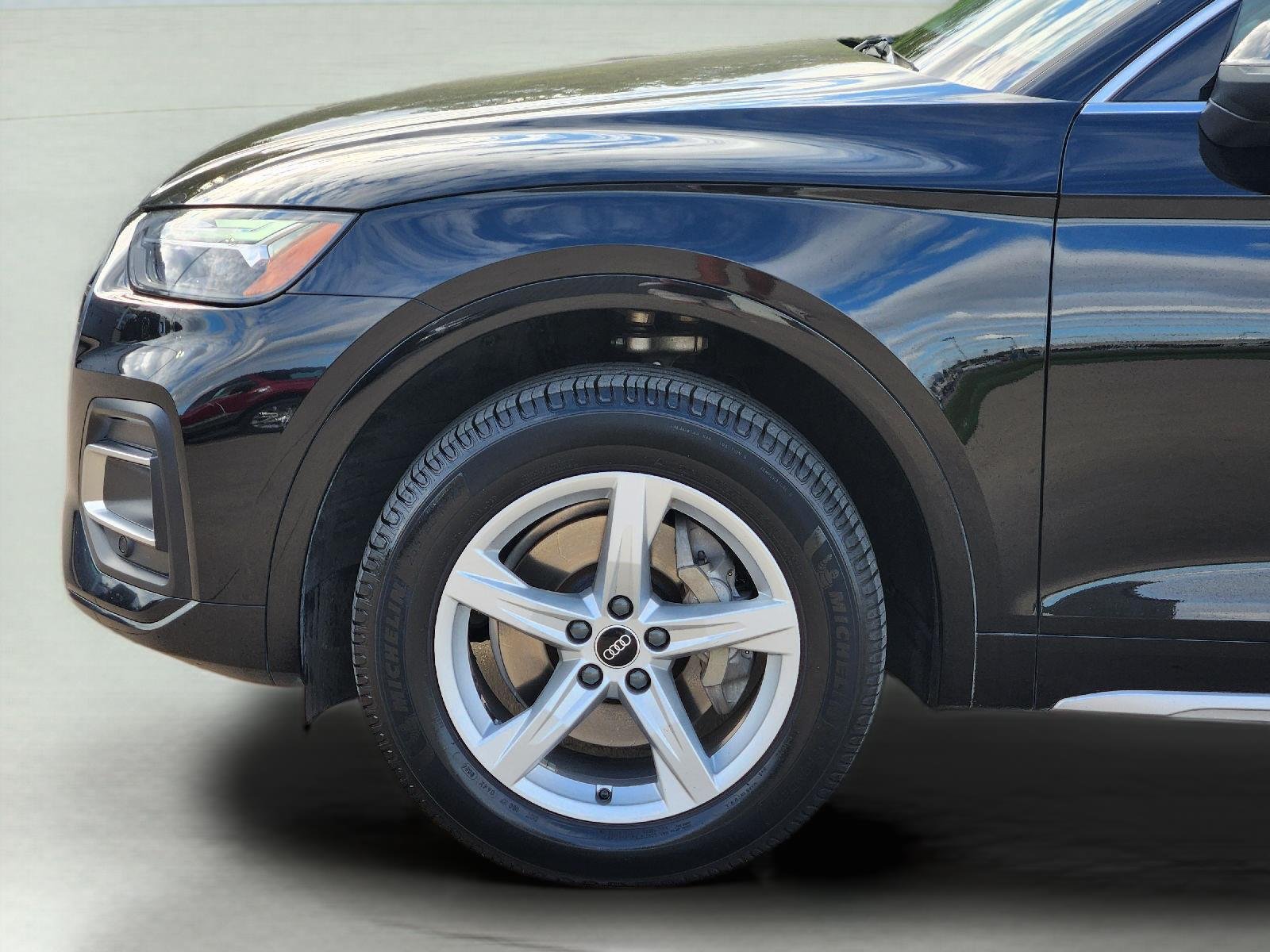 Used 2021 Brilliant Black Audi Premium image 8