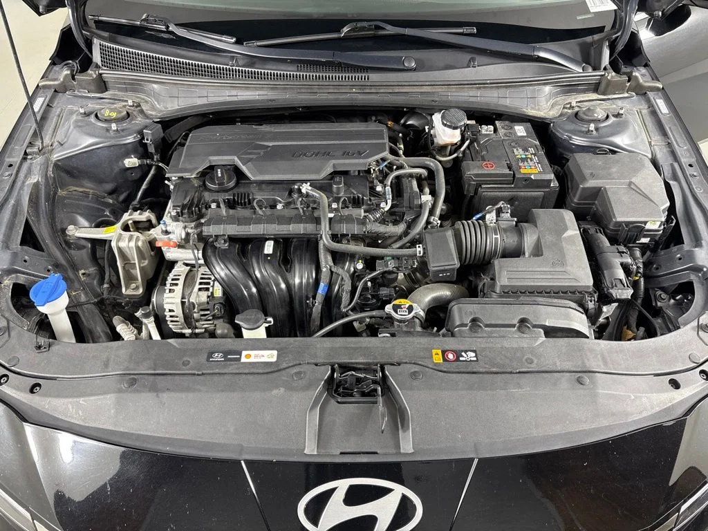 Used 2024 Black Hyundai Limited image 40