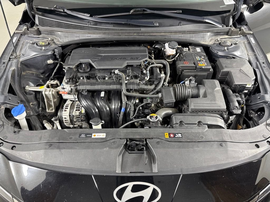 Used 2024 Black Hyundai Limited image 40