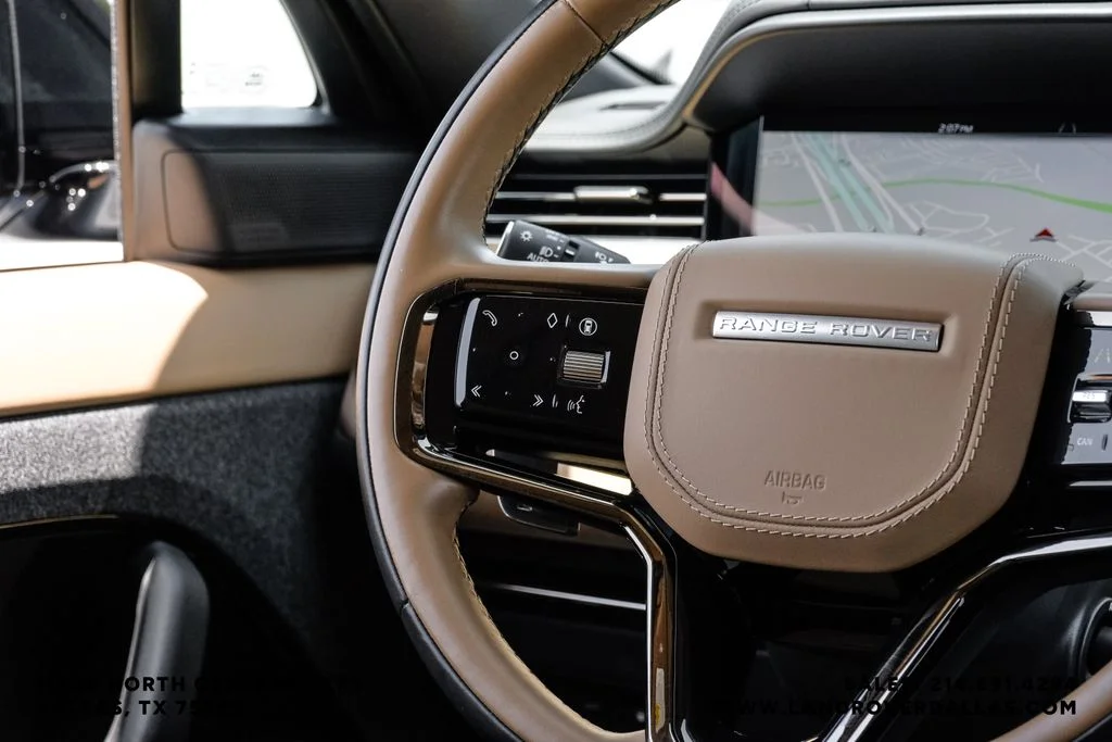 Certified Used 2024 SV Bespoke Match to Sample in Gloss Finish Land Rover Autobiography image 16