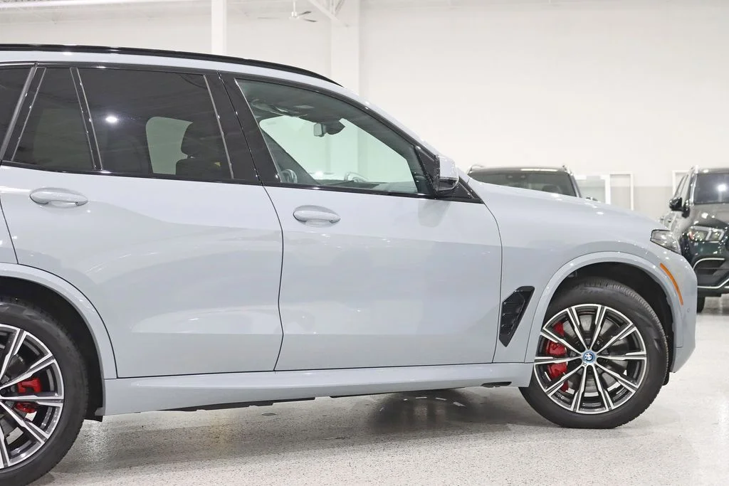 2025 BMW X5 xDrive50e