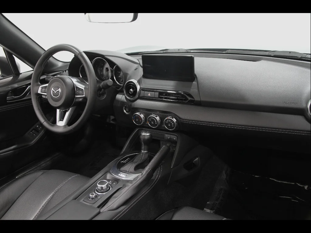 2025 Mazda MX-5 Miata Grand Touring - Photo 18