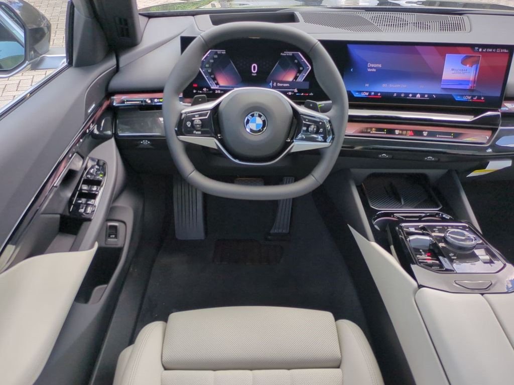 New 2027 Dark Graphite Metallic BMW 530i xDrive image 16