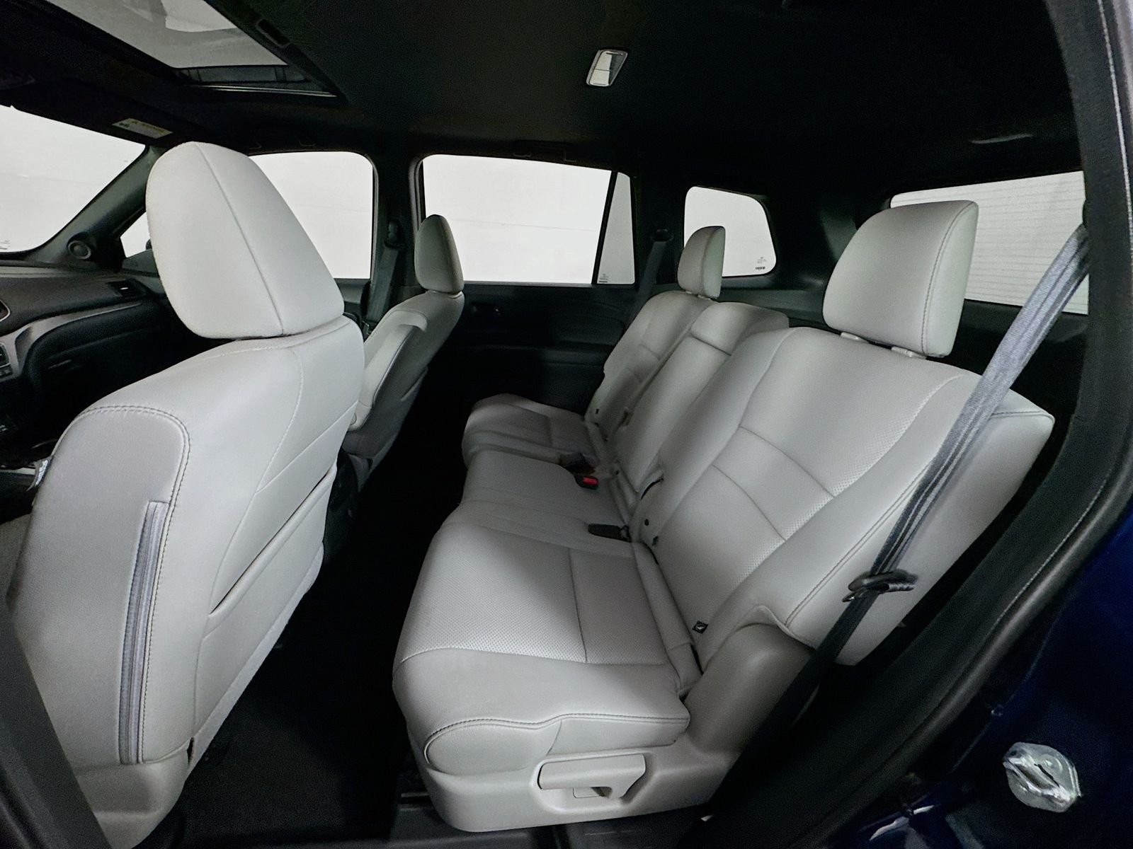 2022 Honda Passport EX-L - Photo 18