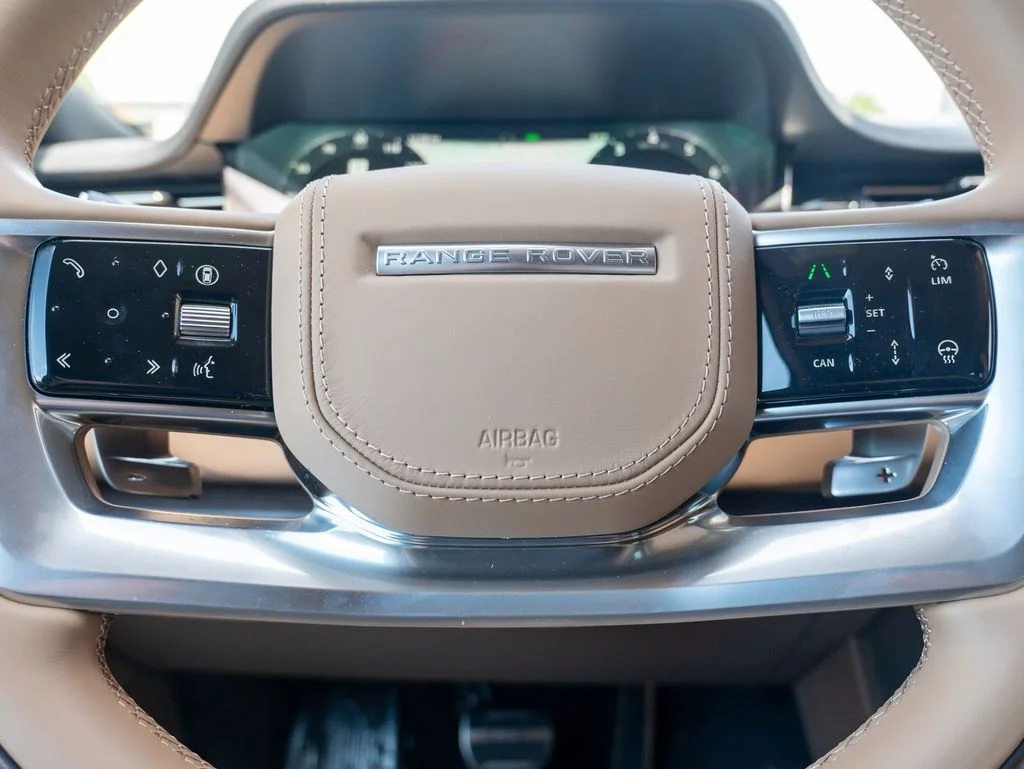 New 2026 Carpathian Grey Land Rover SE image 14