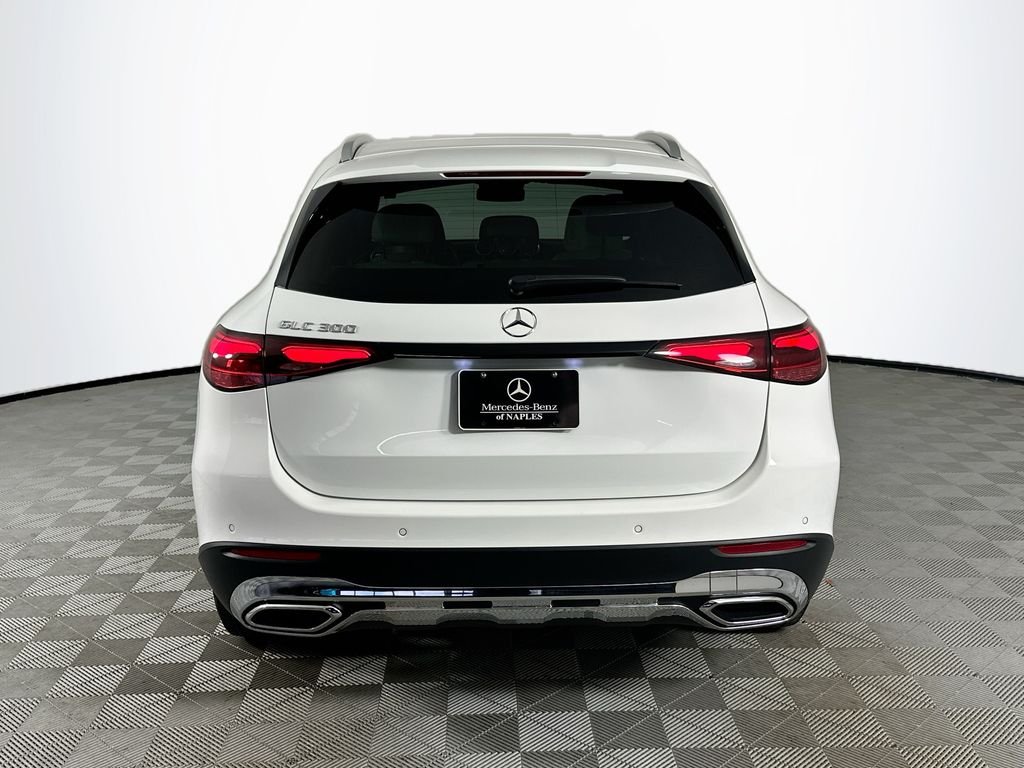 Certified Used 2023  Mercedes-Benz GLC 300 image 6