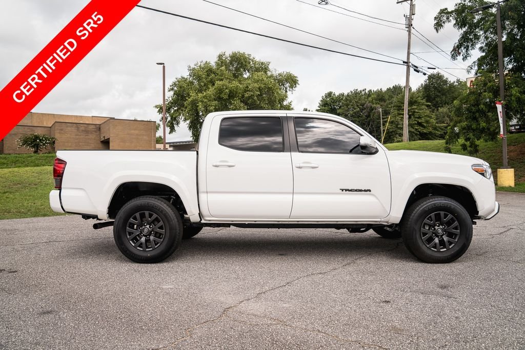 Certified Used 2022 White Toyota SR5 image 9