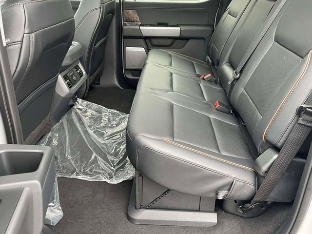 2026 Ford F-250 Super Duty Lariat - Photo 6